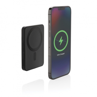 Logotrade Logogeschenke das Foto: Magnetix 5.000mAh magnetische Powerbank aus RCS recycel. ABS