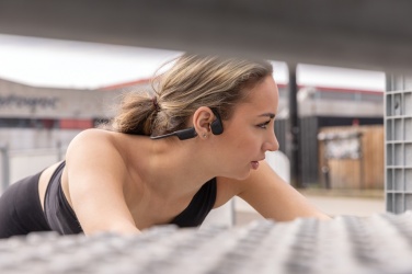 Logotrade Firmengeschenke das Foto: Urban Vitamin Glendale RCS rPlastik Air-Conductive Ohrhörer