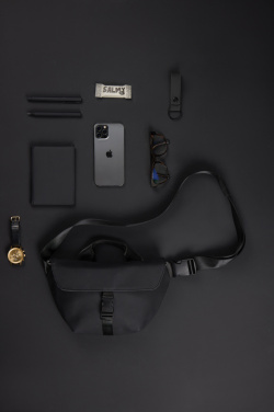 Logotrade werbemittel das Foto: VINGA Baltimore RCS Sling-Bag
