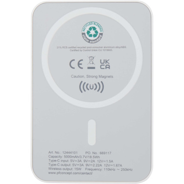 Logotrade Werbegeschenke das Foto: Acrab 15 W 5.000 mAh magnetische kabellose Powerbank mit 20 W PD aus recyceltem Kunststoff