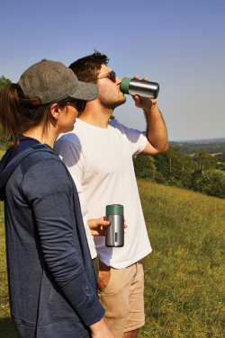Logotrade Logogeschenke das Foto: Black+Blum isolierter, auslaufsicherer Becher aus Edelstahl