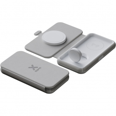 Logotrade advertising products photo of: Xtorm XWF31 15W foldable 3-in-1 wireless travel charger