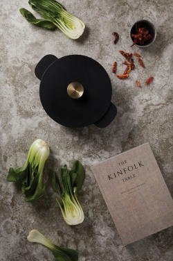 Logotrade corporate gift image of: Ukiyo cast iron pan medium