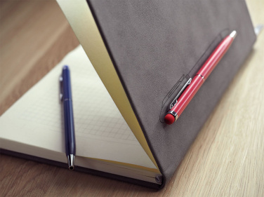Logotrade promotional merchandise picture of: Magnetic notebook with a pen 124715100