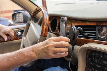 Logo trade promotional giveaway photo of: PowerCruze RCS rplastic 15W magnetic charging car holder