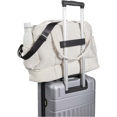 Logotrade promotional giveaway picture of: Puffer GRS recycled duffel bag with insulated bottom 30L