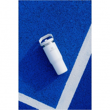 Logotrade reklaamkingituse foto: Stanley 890 ml IceFlow™ kõrrega termoskruus