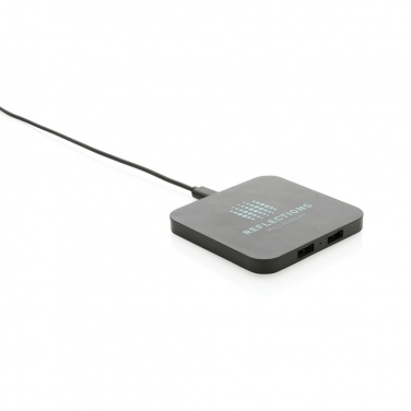 Logo trade reklaamtoote pilt: RCS taaskasutatud plastist 10 W juhtmeta laadija USB-portidega