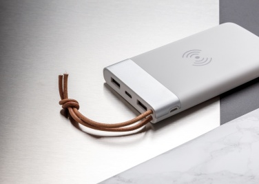 Logotrade reklaamkingituse foto: Aria 8000 mAh 5W juhtmevaba laadimise akupank