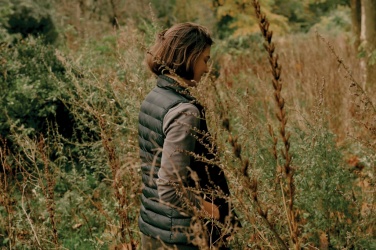 Logotrade meened pilt: Iqoniq Meru naiste taaskasutatud polüestrist vest