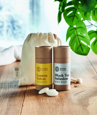 Logotrade firmakingituse foto: Vegan Gift komplekt liikvel olles