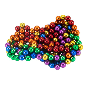 Logotrade firmakingi foto: Neocube magnetkuulid