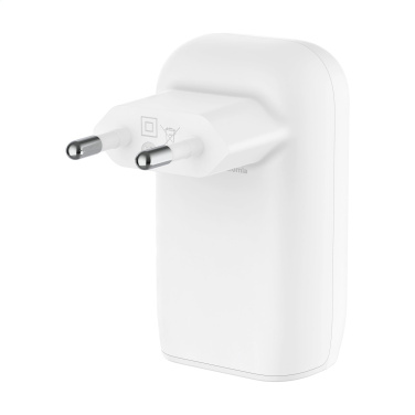 Logo trade reklaamtoote pilt: Belkin BoostCharge 3-pordiline seinalaadija