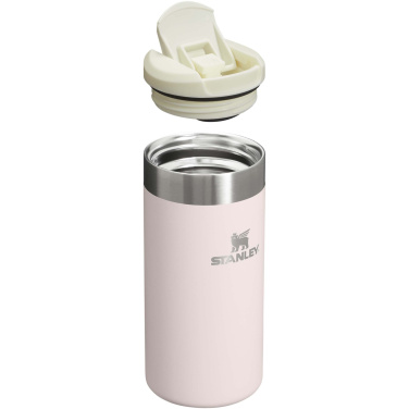 Logotrade meene foto: Stanley 350 ml AeroLight™ transiitkumm 