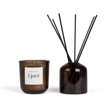 Logotrade ärikingitused pilt: VINGA Nordic essence meeleolukomplekt
