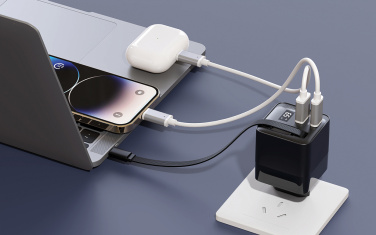 Logo trade reklaamkingid foto: Urban Vitamin Mendocino 65W GaN laadija sissetõmmatav kaabel