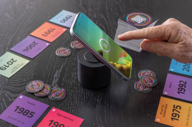 Logo trade ärikingituse pilt: Magpulse RCS taaskasutatud plastist 3W kõlar magnetilise hoidikuga