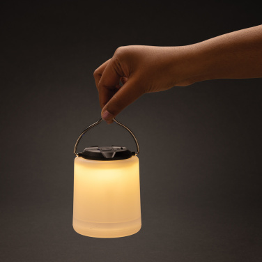 Logotrade meene foto: Limio kaasaskantav laetav laualamp