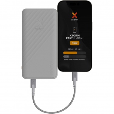 Logotrade mainoslahjat ja liikelahjat tuotekuva: Xtorm XG210 Go2 15 W:n ja 10 000 mAh:n pikalatausvirtalähde