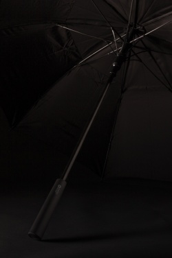 Logotrade liikelahja mainoslahja kuva: Swiss Peak AWARE™ Tornado 23" myrskysateenvarjo