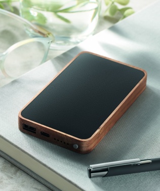 Logotrade mainoslahja ja liikelahja kuva: 4000 mAh varavirtalähde