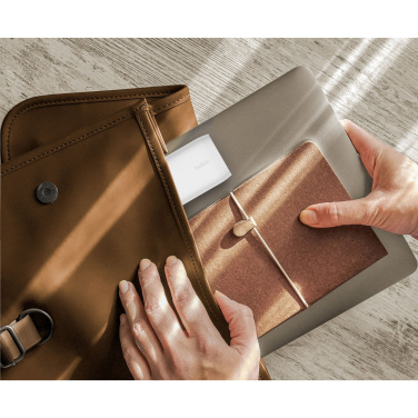 Logo trade mainoslahjat ja liikelahjat kuva: Belkin BoostCharge 3-porttinen seinälaturi