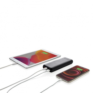 Logotrade verslo dovanos nuotrauka: Urban Vitamin Pasadena 20 000 mAh 18W PD maitinimo blokas