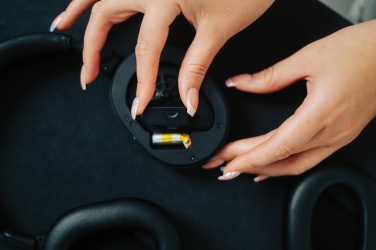 Logotrade verslo dovanos nuotrauka: Irvine RCS perdirbtos ir taisomos ANC belaidės ausinės