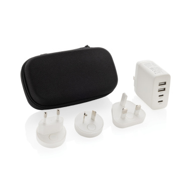 Logotrade firminės dovanos nuotrauka: TravelCharge Pro RCS rplastikinis kelioninis įkroviklis su USB C