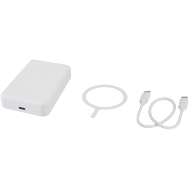 Logotrade reklaminiai produktai nuotrauka: „Acrab“ 10 000 mAh 15 W magnetinė belaidė išorinė baterija su 20 W PD – pagaminta iš perdirbto plastiko