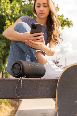 Logotrade reklamprodukter bild: Urban Vitamin Pacific Grove 30W högtalare IPX7 RCS rplast