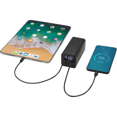 Logotrade profilreklam bild: Acamar 20 000 mAh 70 W powerbank för bärbar dator av återvunnen aluminium