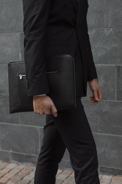 Logotrade presentreklam bild: VINGA Bermond RCS 16" laptopfodral