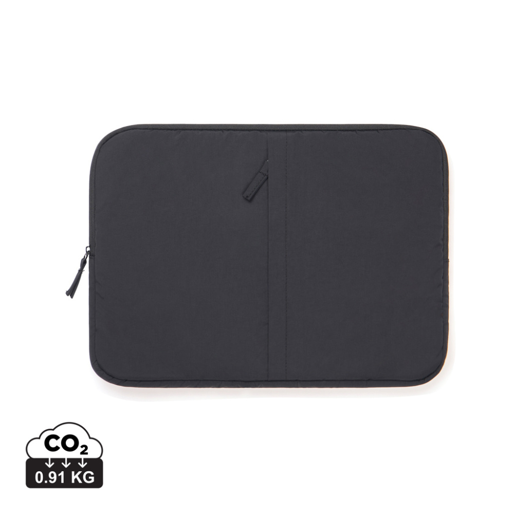 Logotrade reklamprodukter bild: KENTO URBAN RCS återvunnen nylon 15.6" laptopfodral