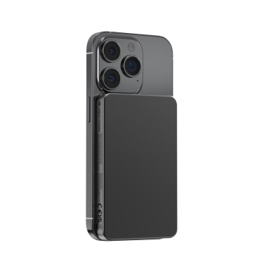 Logotrade kampanjprodukter bild: Urban Vitamin Marin 5000mAh magnetisk 15W trådlös powerbank