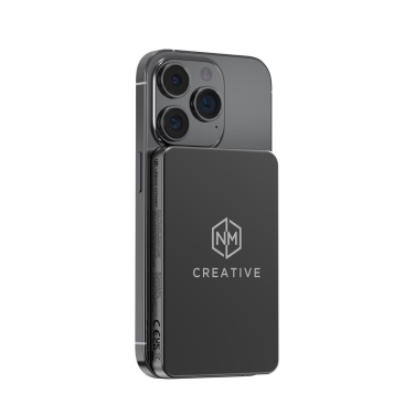 Logotrade presentreklam bild: Urban Vitamin Marin 5000mAh magnetisk 15W trådlös powerbank